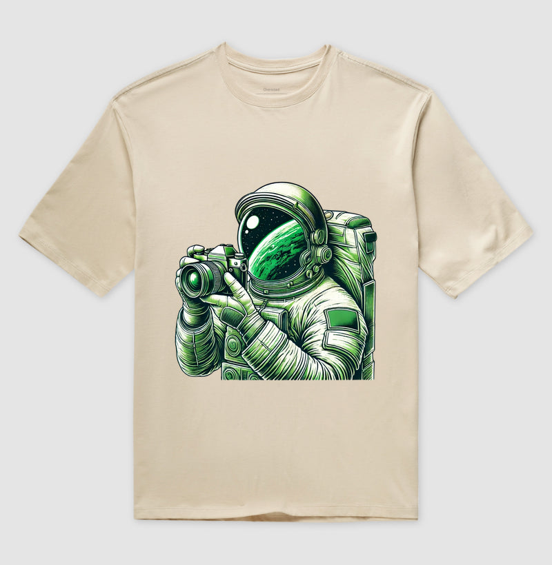 Astronauta Fotógrafo - Camiseta Oversized